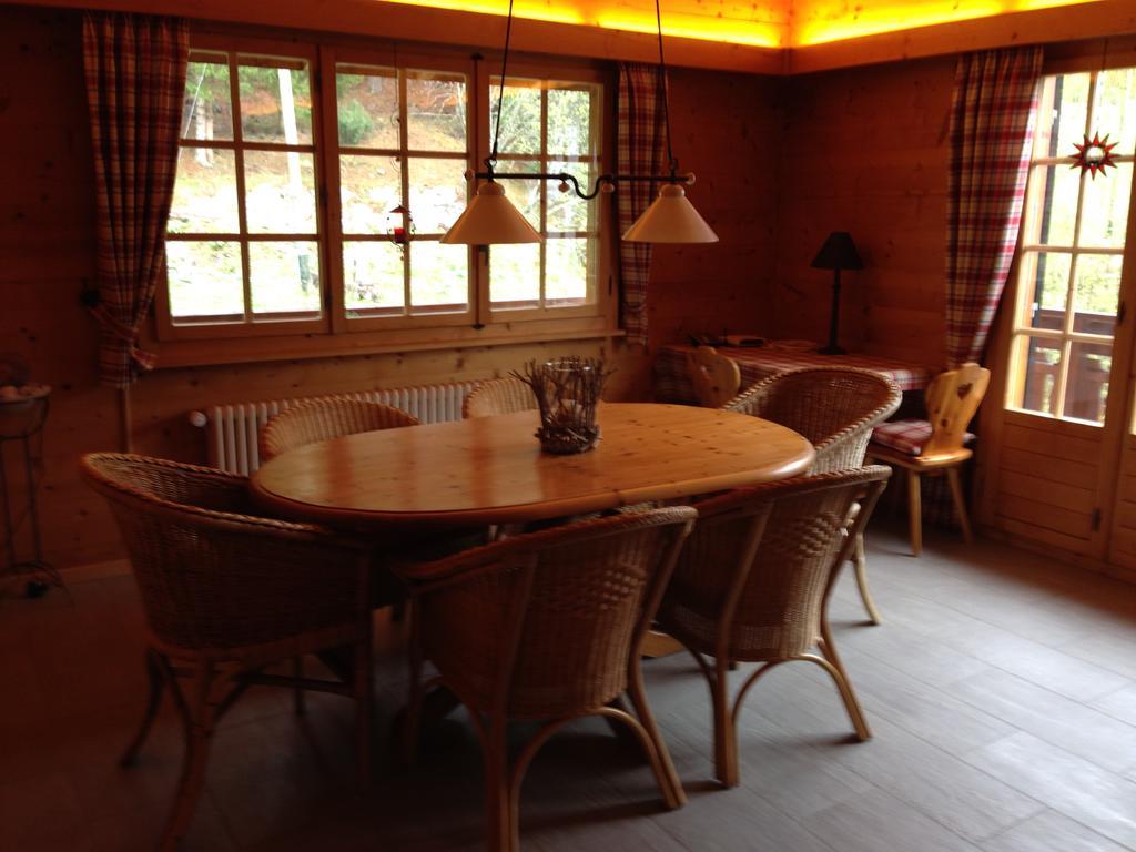 Chalet Charming Grächen Buitenkant foto