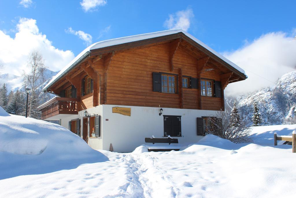 Chalet Charming Grächen Buitenkant foto