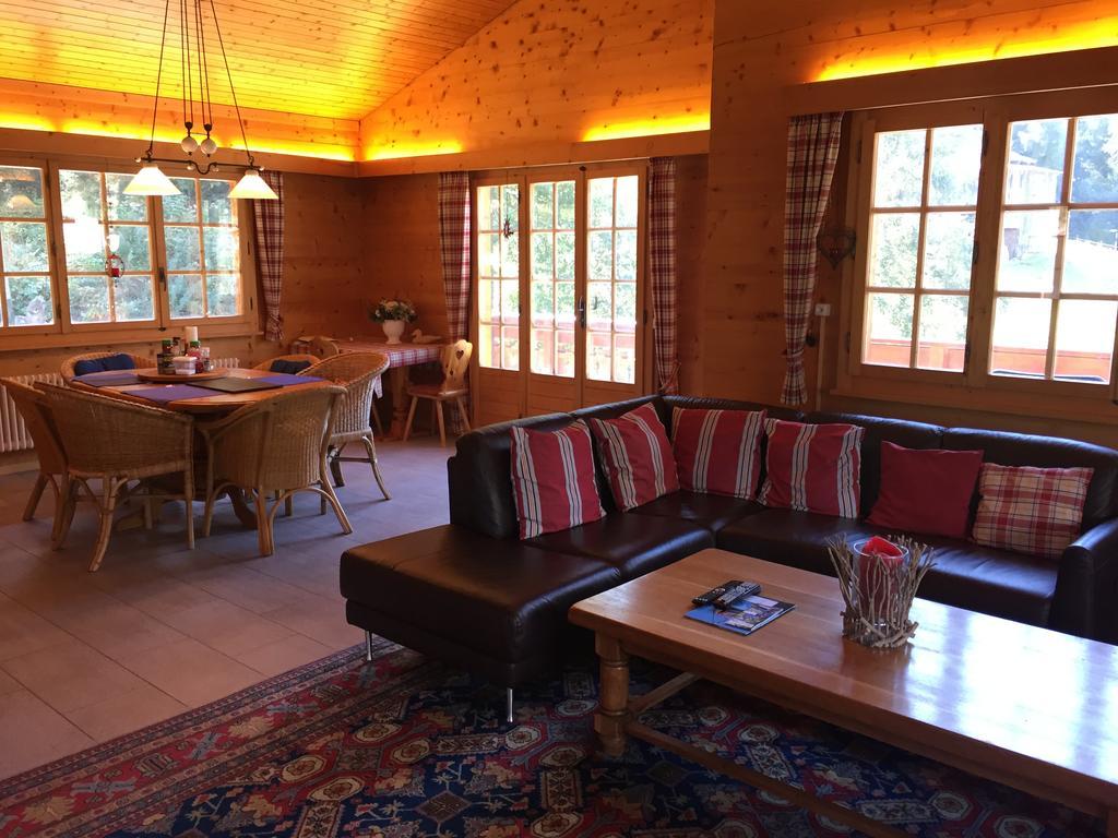 Chalet Charming Grächen Buitenkant foto