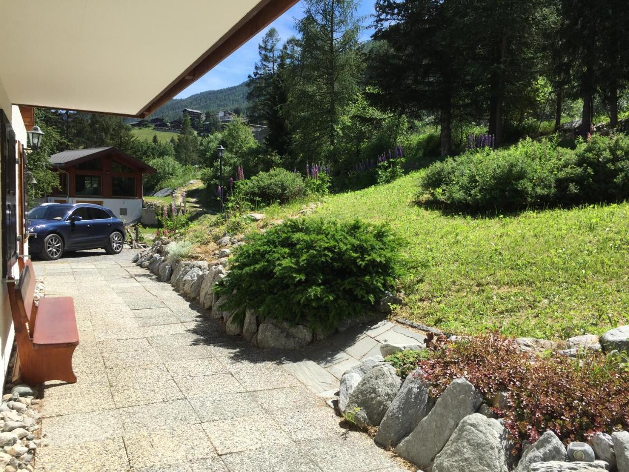Chalet Charming Grächen Buitenkant foto
