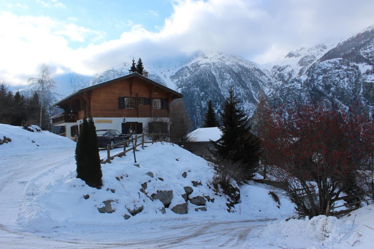 Chalet Charming Grächen Buitenkant foto