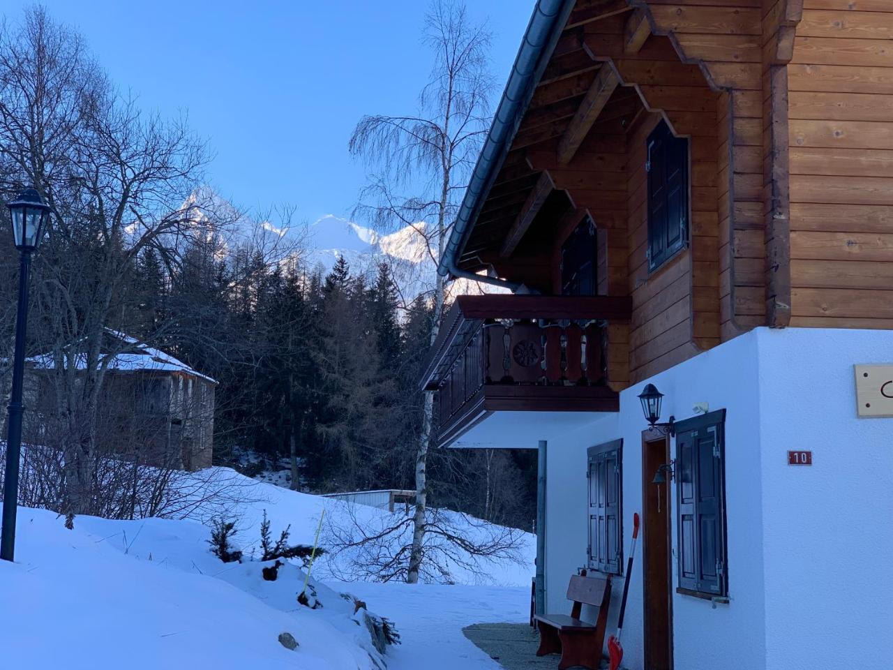Chalet Charming Grächen Buitenkant foto
